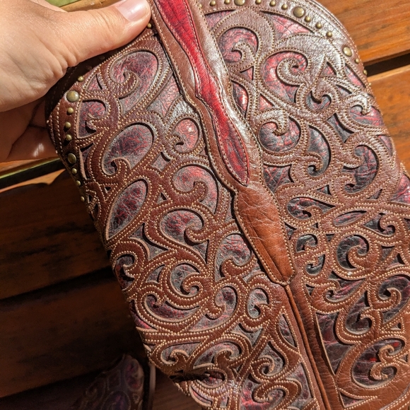 Lucchese Sierra Curly L Red Accent Western Boots - Picture 2 of 6